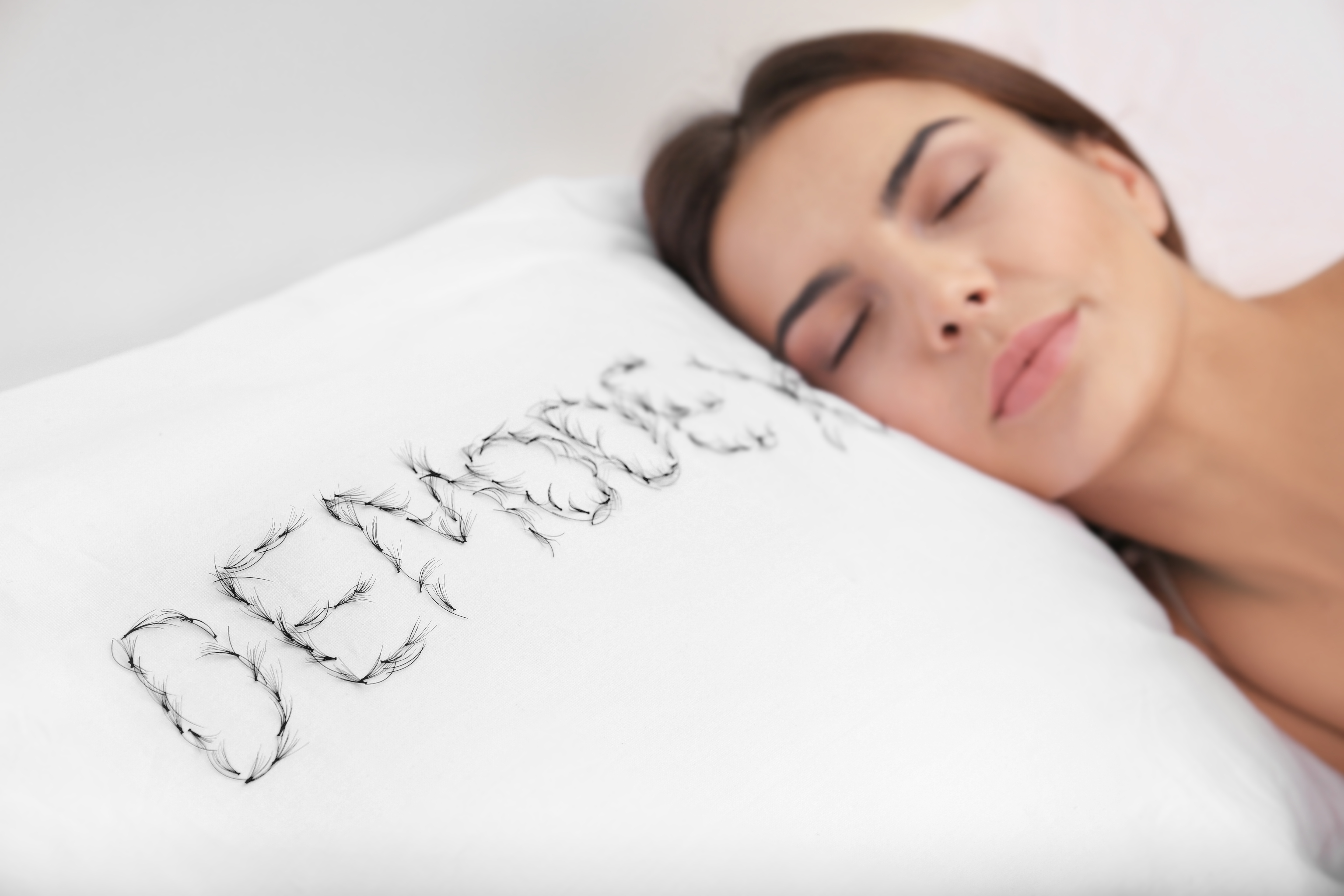 How to get rid of mites in your lashes